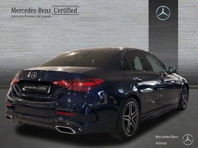 Usado Mercedes C200 AMG line 204 CV (150 kW) 2021 Azul cavansita