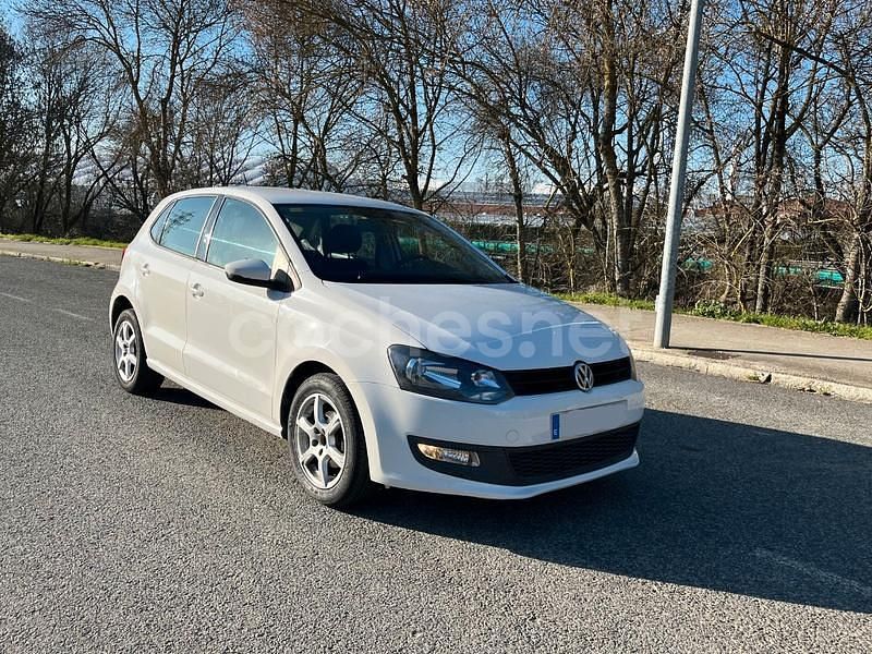 Blanco Usado 2011 VW Polo Advance Berlina | 6400 € (Buen precio) - Imagen 1/4