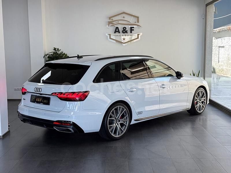 Usado Audi A4 S-Line 204 CV (150 kW) 2022 Blanco Familiar