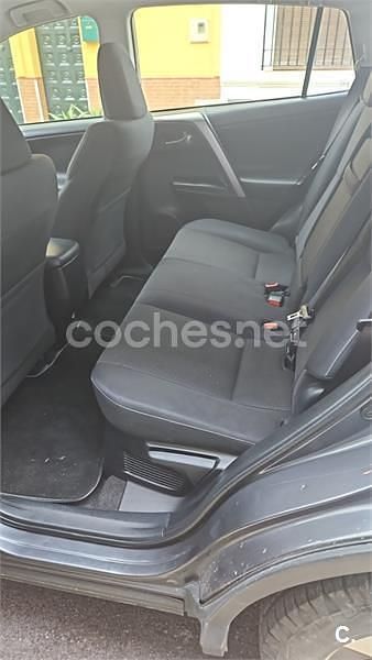 Usado Toyota RAV4 Hybrid Advance 197 CV (144 kW) 2016 Gris / plata SUV