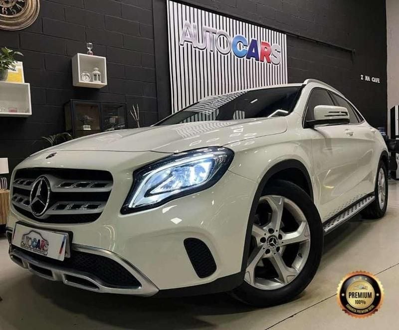 Blanco Usado 2017 Mercedes GLA200 SUV | 18.900 € (Precio justo) - Imagen 1/4