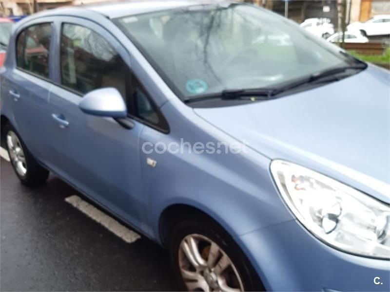 Usado Opel Corsa 90 CV (66 kW) 2009 Azul Utilitario