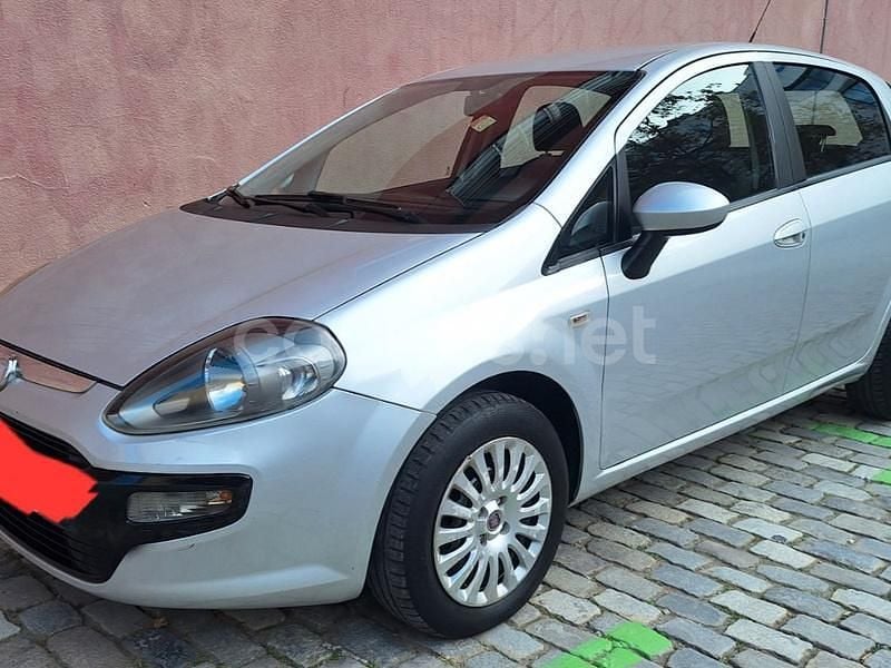 Gris / plata Usado 2011 Fiat Punto Evo Life Utilitario | 5500 € (Precio justo) - Imagen 1/4