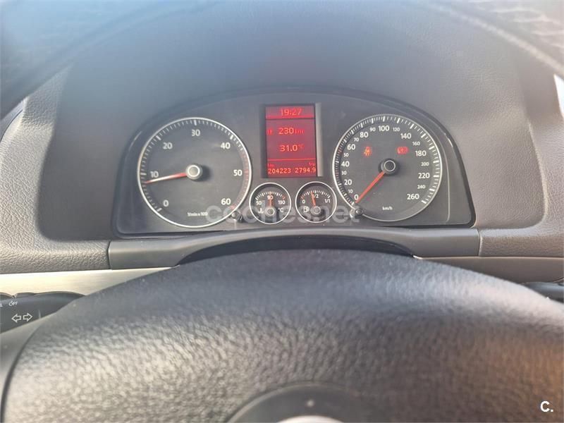 Negro Usado 2009 VW Touran Advance Monovolumen | 7000 € (Buen precio) - Imagen 1/4