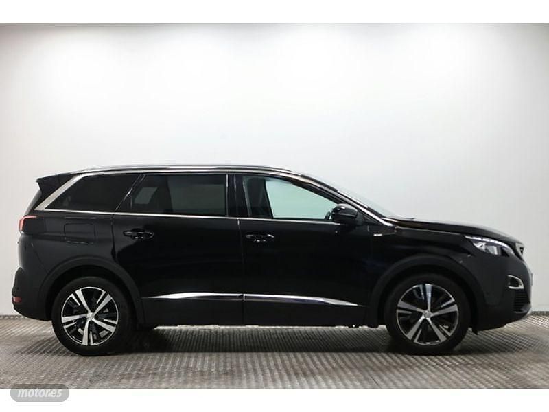 Usado Peugeot 5008 GT-line 131 CV (96 kW) 2020 Negro SUV