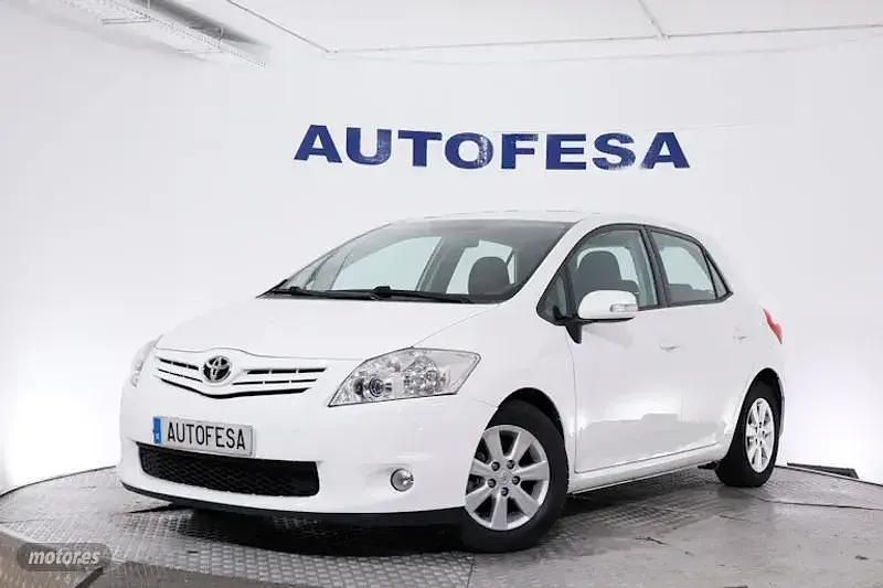 Blanco Usado 2012 Toyota Auris Eco Berlina | 10.450 € (Precio justo) - Imagen 1/4