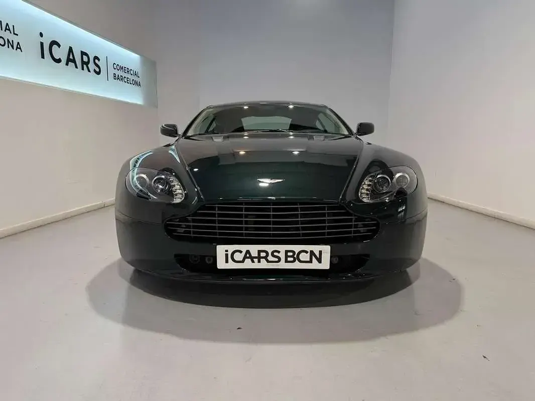 Usado Aston Martin Vantage 426 CV (313 kW) 2011 Negro Coupe