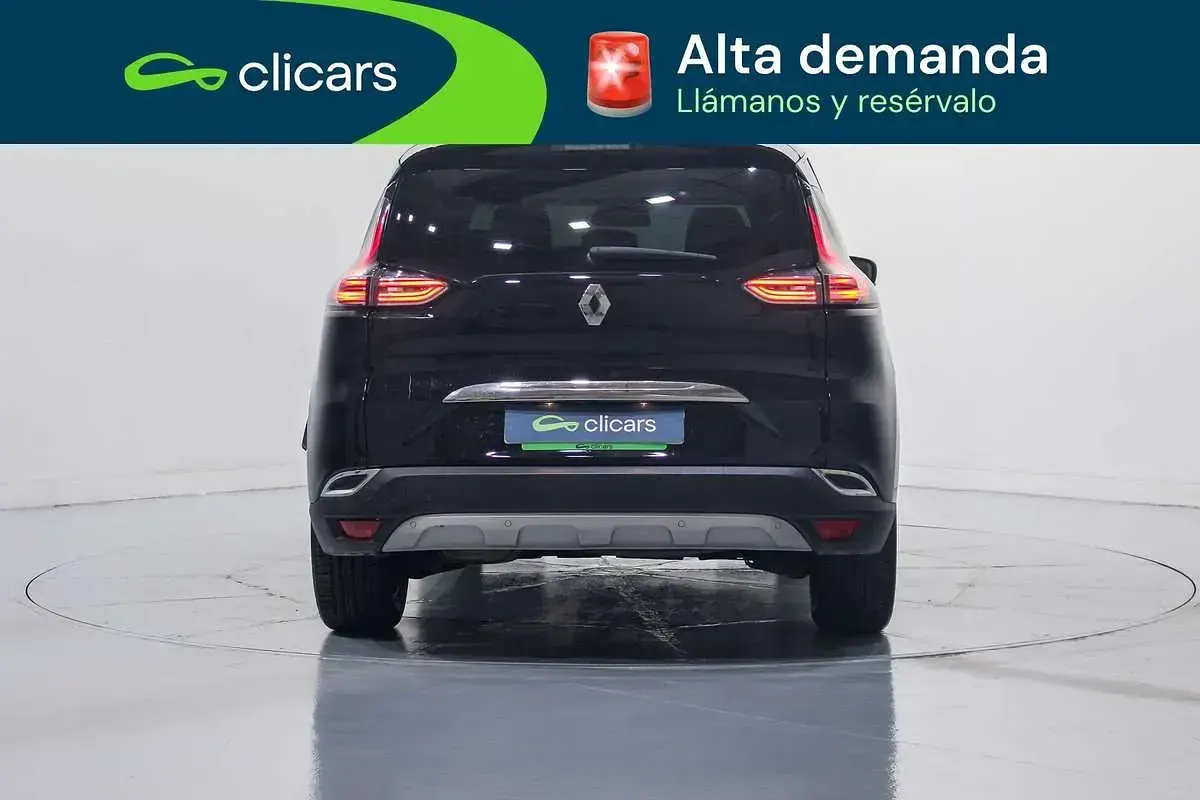 Usado Renault Espace Zen 160 CV (117 kW) 2016 Negro Monovolumen