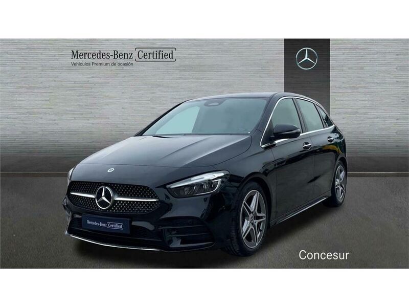 Negro Usado 2024 Mercedes B200 AMG line Monovolumen | 37.500 € (Caro) - Imagen 1/4