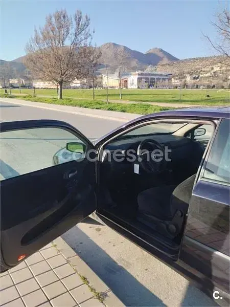 Usado Fiat Stilo 80 CV (58 kW) 2002 Negro Berlina