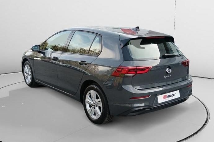Usado VW Golf VIII Life 110 CV (80 kW) 2024