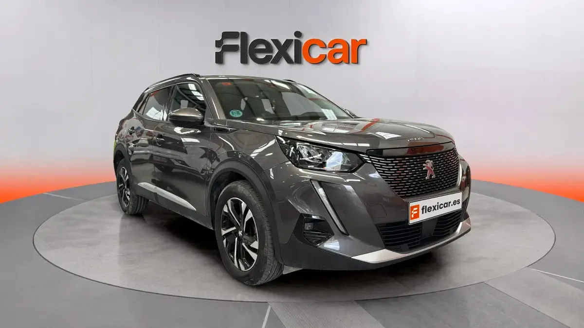 Usado Peugeot 2008 Allure 110 CV (80 kW) 2021 SUV