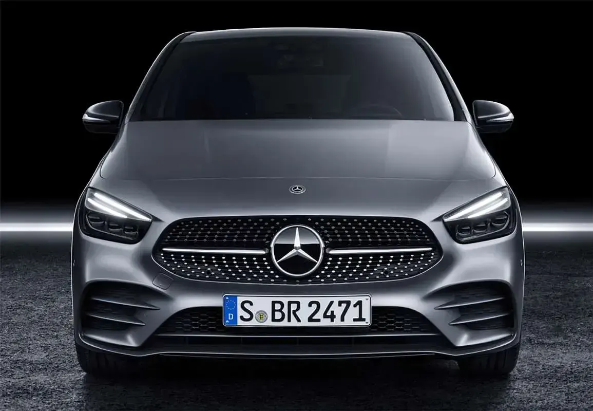 Brugt Mercedes B200 150 HK (110 kW) 2025 Rød MPV
