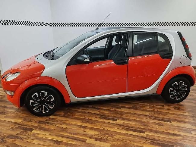 Usado Smart ForFour Passion 75 CV (55 kW) 2006 Rojo Utilitario