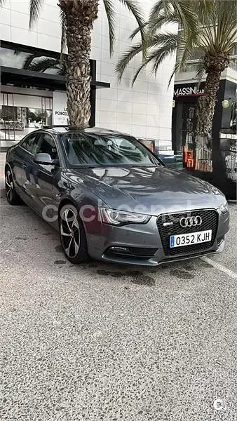 Usado Audi A5 S-Line 177 CV (130 kW) 2013 Gris / plata Coupe