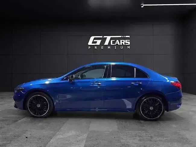 Occasion Mercedes A250 AMG 218 PK (160 kW) 2025 Blauw Sedan