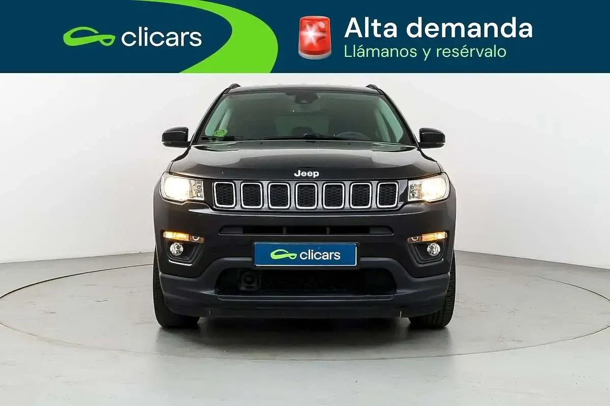 Usado Jeep Compass Longitude 140 CV (102 kW) 2018 Negro SUV