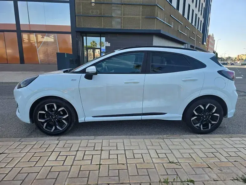 Usado Ford Puma ST-Line 125 CV (91 kW) 2022 Blanco SUV