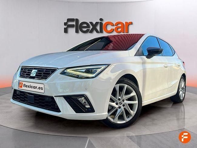 Usado Seat Ibiza FR 110 CV (80 kW) 2022 Blanco Utilitario