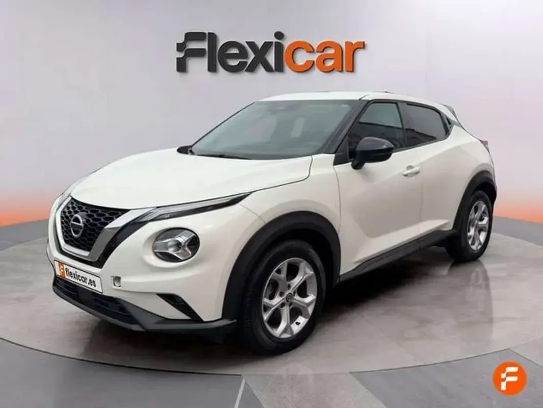 Usado Nissan Juke Acenta 114 CV (83 kW) 2022 Blanco SUV