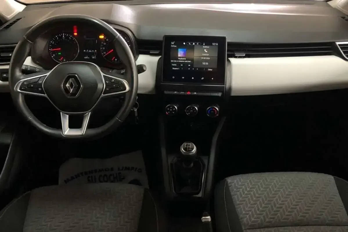 Usado Renault Clio LIMITED 91 CV (66 kW) 2021 Negro Utilitario