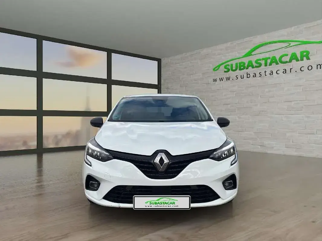 Usado Renault Clio Business 99 CV (72 kW) 2021 Blanco Utilitario
