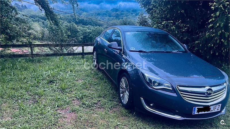 Gris / plata Usado 2015 Opel Insignia Business Berlina | 7450 € (Un poco caro) - Imagen 1/1