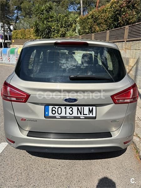 Usado Ford B-MAX Titanium 125 CV (91 kW) 2016 Beige Monovolumen