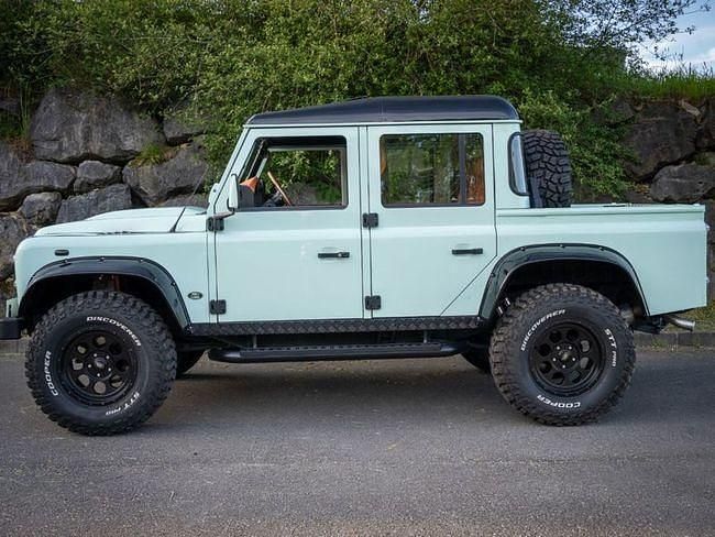 Usado Land Rover Defender 122 CV (89 kW) 2008 Verde SUV
