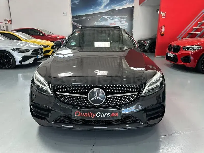 Usado Mercedes C220 194 CV (142 kW) 2022 Negro Coupe