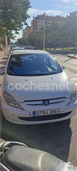 Blanco Usado 2001 Peugeot 307 Berlina | 1500 € (Buen precio) - Imagen 1/4