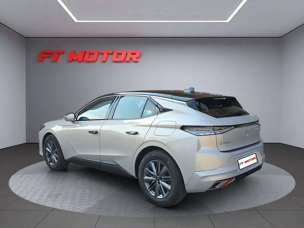 Usado DS Automobiles DS4 Bastille 226 CV (166 kW) 2023 Beige SUV
