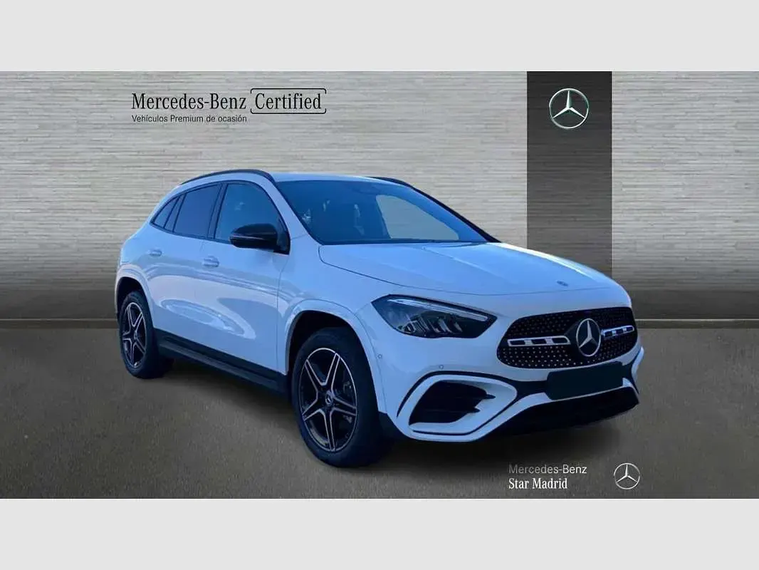 Usado Mercedes GLA250 218 CV (160 kW) 2026 Blanco SUV