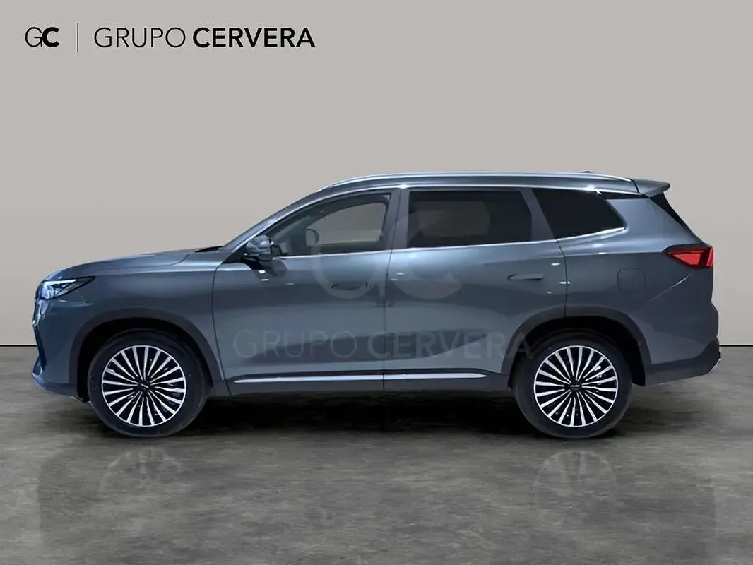 Nuevo Ebro s800 Luxury 147 CV (108 kW) 2025 Gris SUV