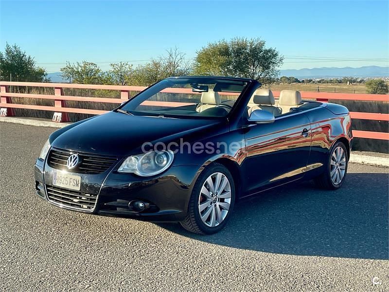 Usado VW Eos Individual 140 CV (102 kW) 2007 Negro Descapotable