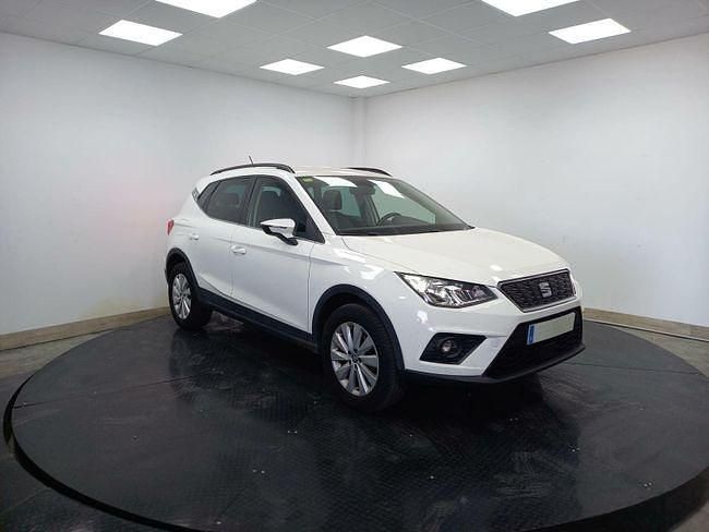 Usado Seat Arona Style 95 CV (69 kW) 2018 Blanco SUV