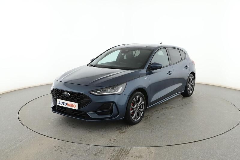 Usado Ford Focus ST-Line 125 CV (91 kW) 2023 Azul Berlina