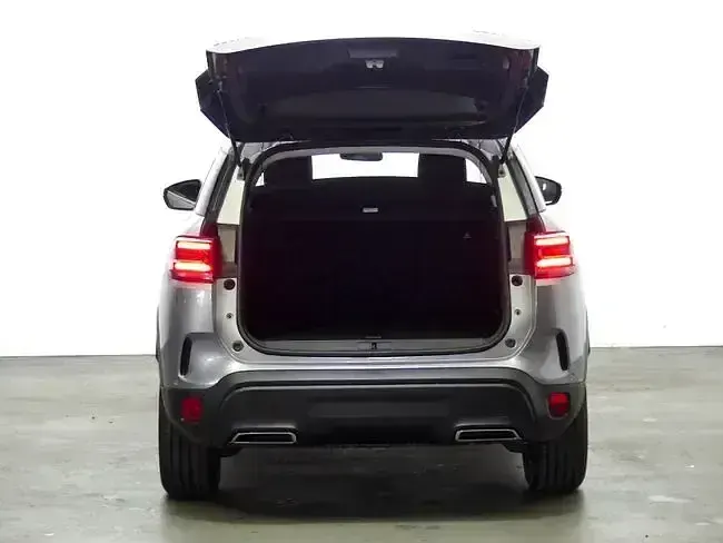Usado Citroën C5 Aircross Feel 225 CV (165 kW) 2023 Gris SUV