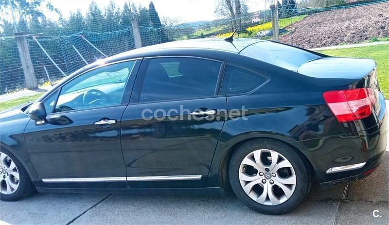 Usado Citroën C5 138 CV (101 kW) 2008 Negro Familiar