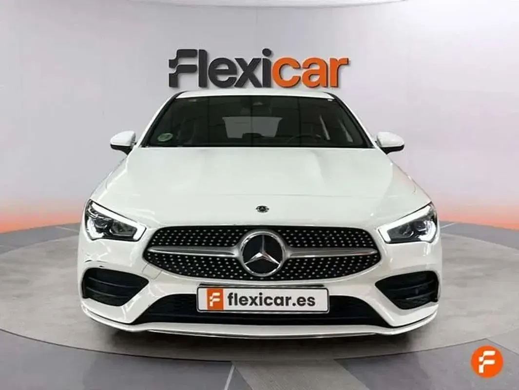 Usado Mercedes CLA220 190 CV (139 kW) 2020 Blanco Berlina