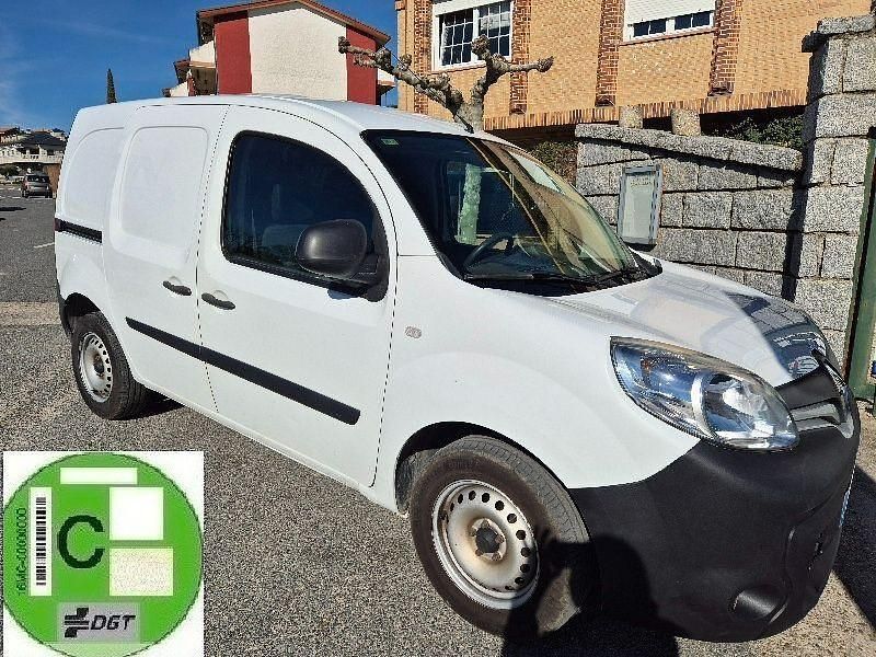 Usado Renault Kangoo 90 CV (66 kW) 2018 Blanco Monovolumen