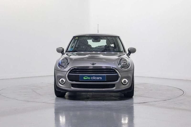 Usado Mini ONE 102 CV (75 kW) 2020 Gris Utilitario