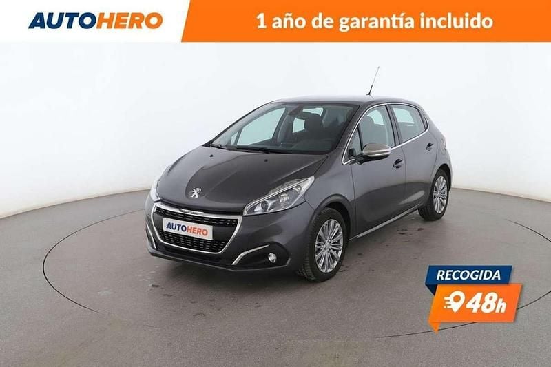 Gris Usado 2018 Peugeot 208 Allure Utilitario | 10.099 € (Precio justo) - Imagen 1/3