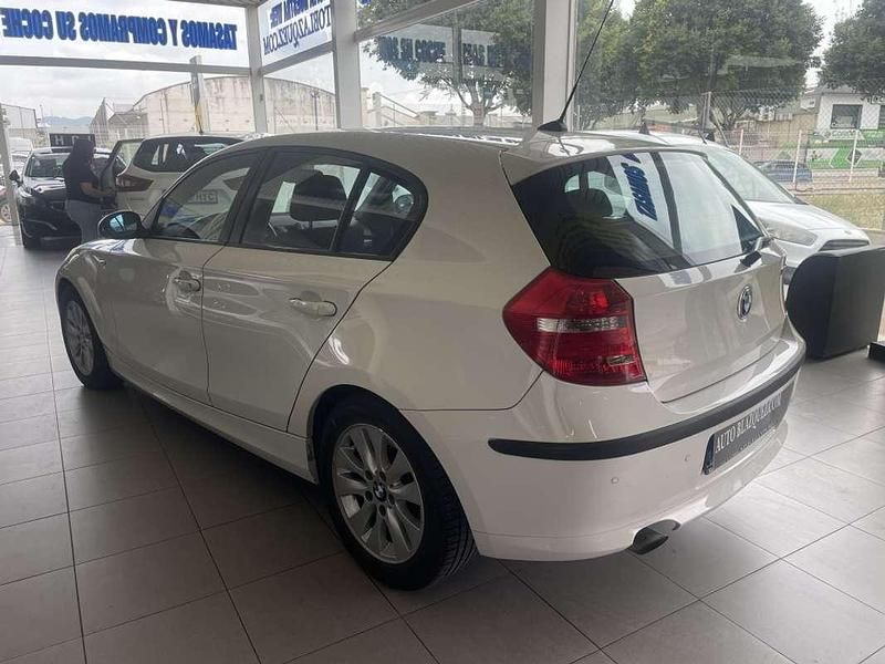 Usado BMW 118 143 CV (105 kW) 2008 Blanco Utilitario