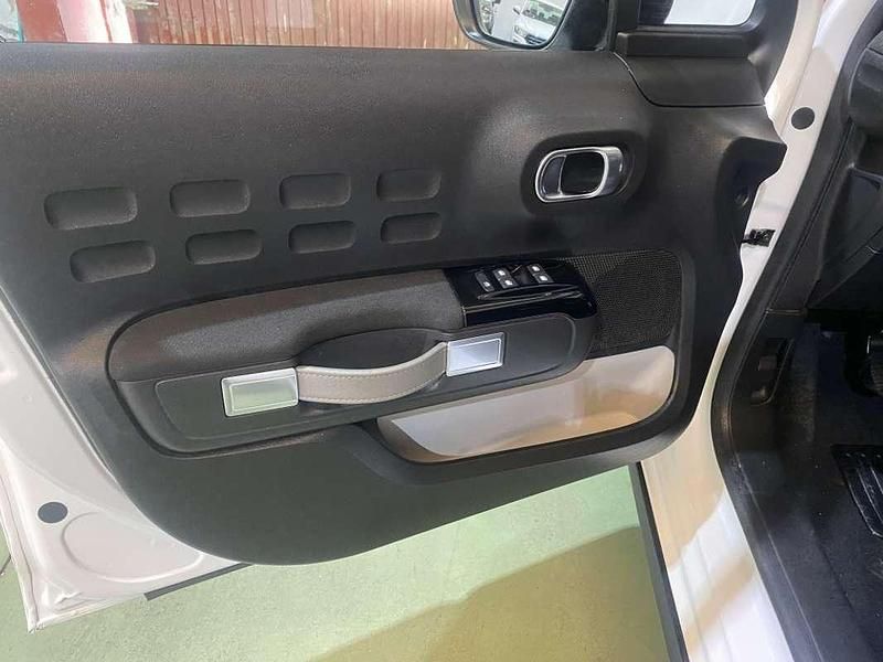 Usado Citroën C3 Feel 99 CV (72 kW) 2021 Blanco Utilitario