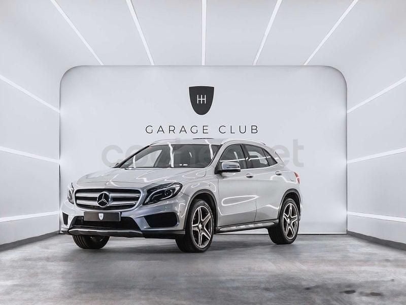 Usado Mercedes GLA220 AMG line 177 CV (130 kW) 2016 Gris / plata SUV