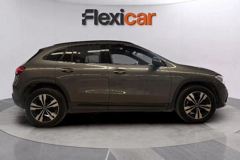 Usado Mercedes GLA200 150 CV (110 kW) 2021 Gris SUV