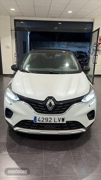 Usado Renault Captur Evolution 145 CV (106 kW) 2022 Blanco SUV