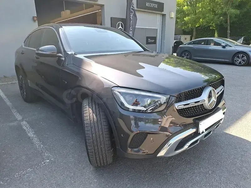 Usado Mercedes GLC300de 306 CV (225 kW) 2021 Marrón Coupe