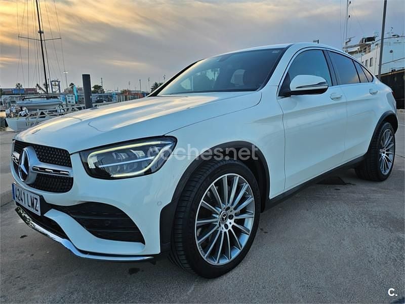 Blanco Usado 2021 Mercedes GLC300e Coupe | 38.900 € - Imagen 1/4